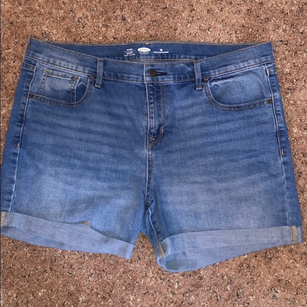 Old Navy denim shorts Size 16